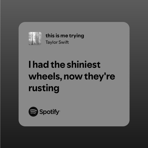 Taylor Swift this is me trying friendship bracelet - Picture 3 of 3